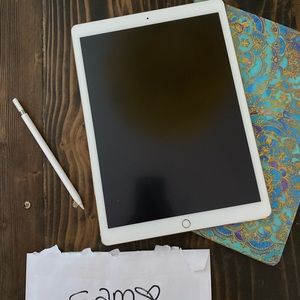SOLD! iPad Pro 2nd generation 64g